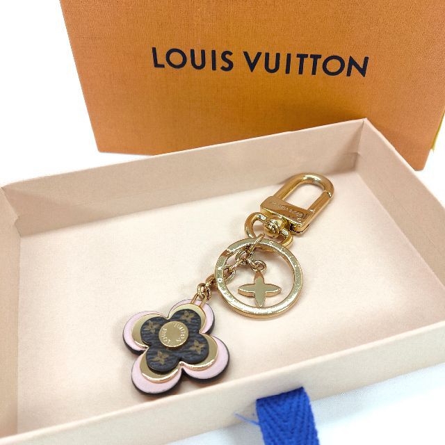 LOUIS VUITTON(ルイヴィトン)の【美品級】ルイ・ヴィトン　ポルトクレ・ブルーミング フラワーBB レディースのアクセサリー(チャーム)の商品写真