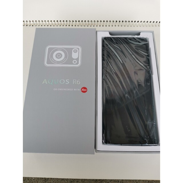 AQUOS(アクオス)のaquos r6 SH-M22 128ブラック SIMフリー! スマホ/家電/カメラのスマートフォン/携帯電話(スマートフォン本体)の商品写真
