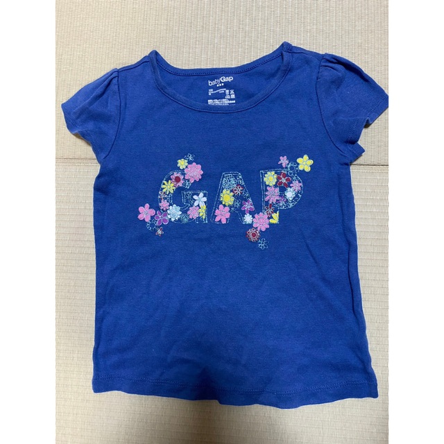 babyGAP(ベビーギャップ)のbabyGAP 半袖Tシャツ　夏服　値下げ中 キッズ/ベビー/マタニティのキッズ服男の子用(90cm~)(Tシャツ/カットソー)の商品写真