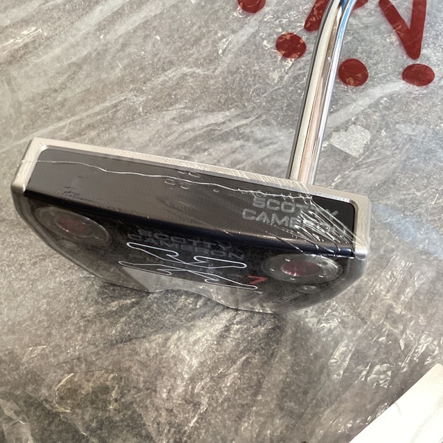 Scotty Cameron(スコッティキャメロン)の未使用品　パター　タイトリスト　スコッティキャメロン　FUTURA X7 スポーツ/アウトドアのゴルフ(クラブ)の商品写真