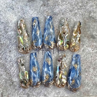 シェル埋め込みブルー海ネイルチップ ハンドメイドのアクセサリー(ネイルチップ)の商品写真
