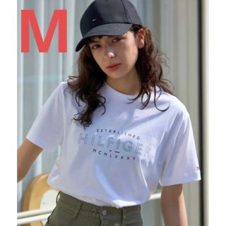 トミーヒルフィガー(TOMMY HILFIGER)のTOMMY HILFIGER カーブロゴTシャツ　Mサイズ(Tシャツ(半袖/袖なし))