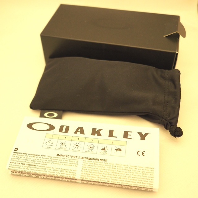 Oakley(オークリー)のOakley Holbrook Dark Ink Fade メンズのファッション小物(サングラス/メガネ)の商品写真