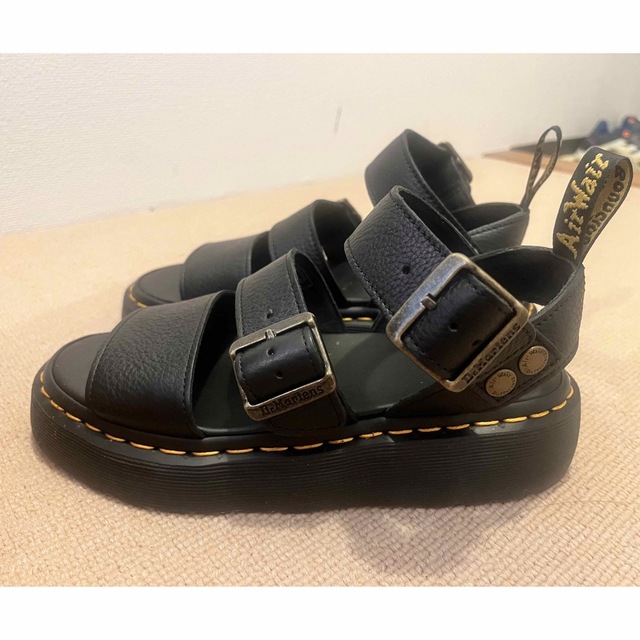 Dr.Martens(ドクターマーチン)のDr.Martens ドクターマーチンGRYPHON QUAD レディースの靴/シューズ(サンダル)の商品写真