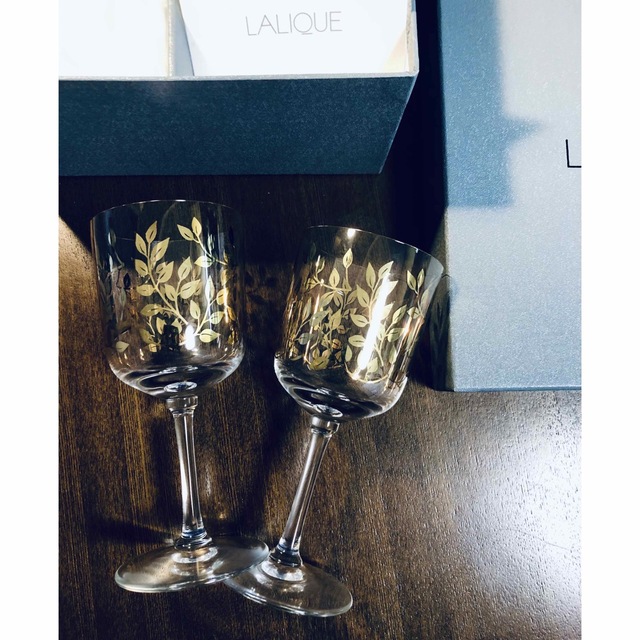 R Lalique  ラリック 金彩リーブ　ワイン グラス　ペア エンタメ/ホビーの美術品/アンティーク(ガラス)の商品写真