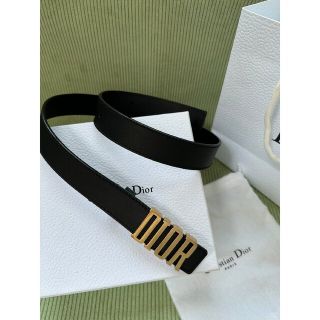 早い者勝ちdior リバーシブルベルト | finiscapital.com