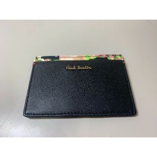 ポールスミス(Paul Smith)の☆極美品☆ ポールスミス カードケース PWA110 黒×花柄(名刺入れ/定期入れ)