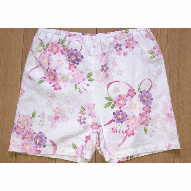 お花の　甚平　浴衣　95 キッズ/ベビー/マタニティのキッズ服女の子用(90cm~)(甚平/浴衣)の商品写真