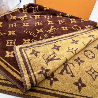 LOUIS VUITTON - ルイヴィトン ドラドゥバン モノグラム ビーチタオル