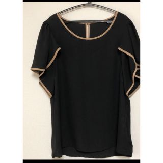 ブラックバイマウジー(BLACK by moussy)のブラックバイマウジー　袖フリルブラウス(シャツ/ブラウス(半袖/袖なし))