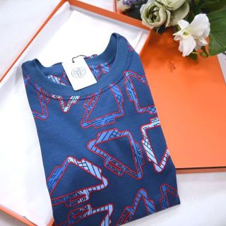 エルメス(Hermes)の★HERMES★新品タグ付★2022★TatersalesPrint★Tシャツ(Tシャツ(半袖/袖なし))