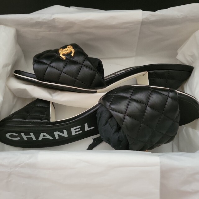 CHANEL(シャネル)のCHANEL☆サンダル　ミュール☆ レディースの靴/シューズ(サンダル)の商品写真