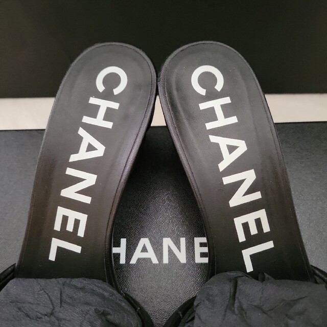 CHANEL(シャネル)のCHANEL☆サンダル　ミュール☆ レディースの靴/シューズ(サンダル)の商品写真