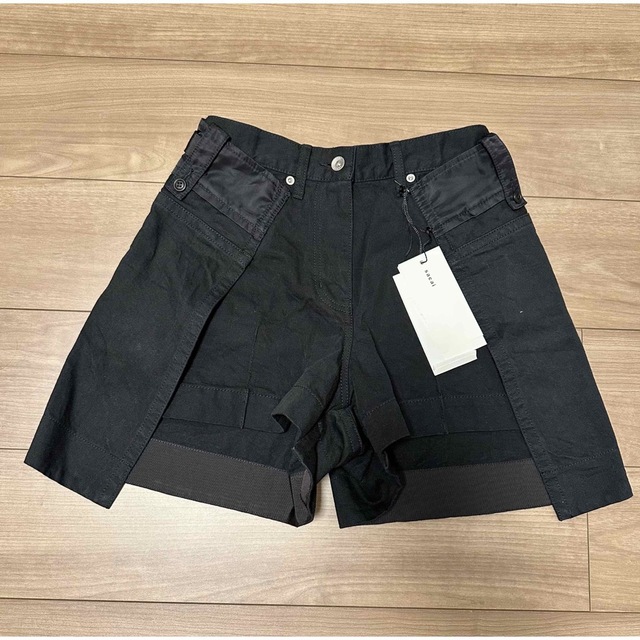 sacai - サカイショートパンツ黒 レディースショートパンツ Sacai 新品