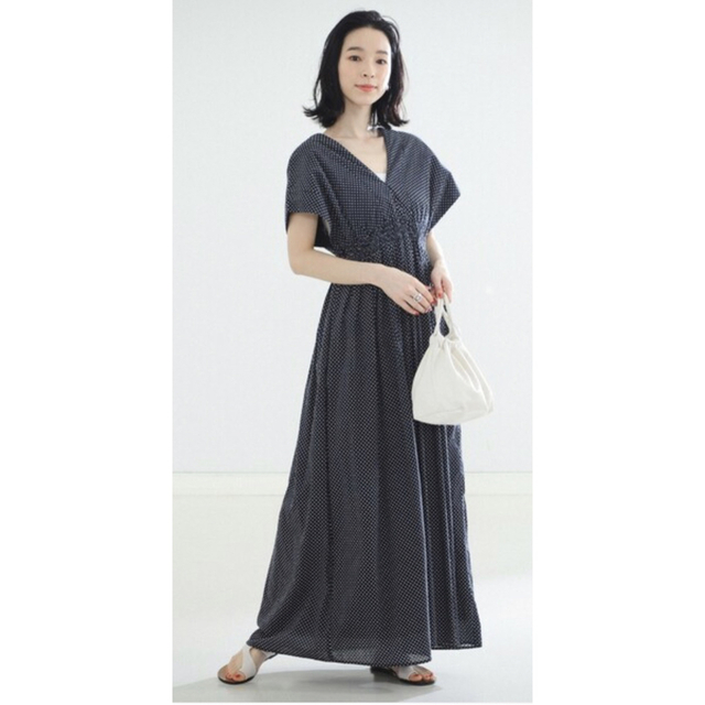 専用です⭐︎最終値下げ！新品タグ付き！MARIHA  別注夏の光のドレスドット