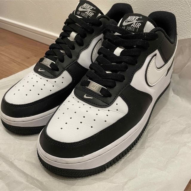 NIKE Air Force 1 Low '07 BlackWhite パンダ