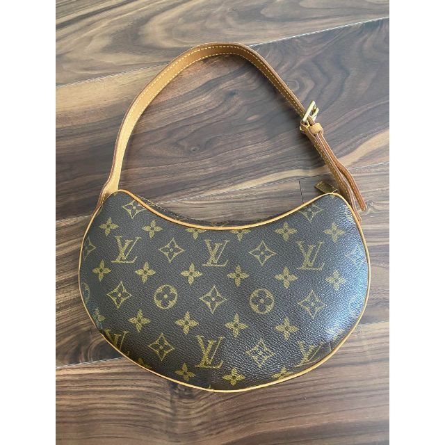 LOUIS VUITTON - ルイヴィトン　LOUIS VUITTON クロワッサン