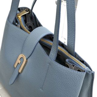 フルラ／FURLA バッグ トートバッグ 鞄 ハンドバッグ レディース 女性 女性用レザー 革 本革 グリーン 緑  ウィークエンドトート 肩掛け ワンショルダーバッグ ユニセックス 男女兼用