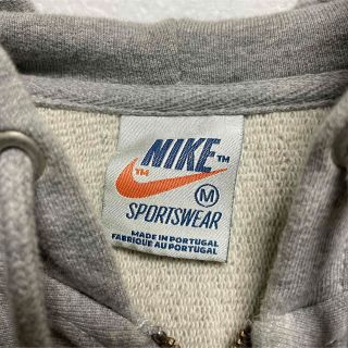 NIKE ホワイトレーベル　パーカー　ピンズ　缶バッチ付き