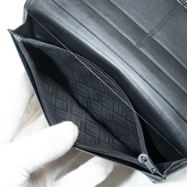 Dunhill - 【極美品】dunhill(ダンヒル) ロゴプレート ゴールド金具