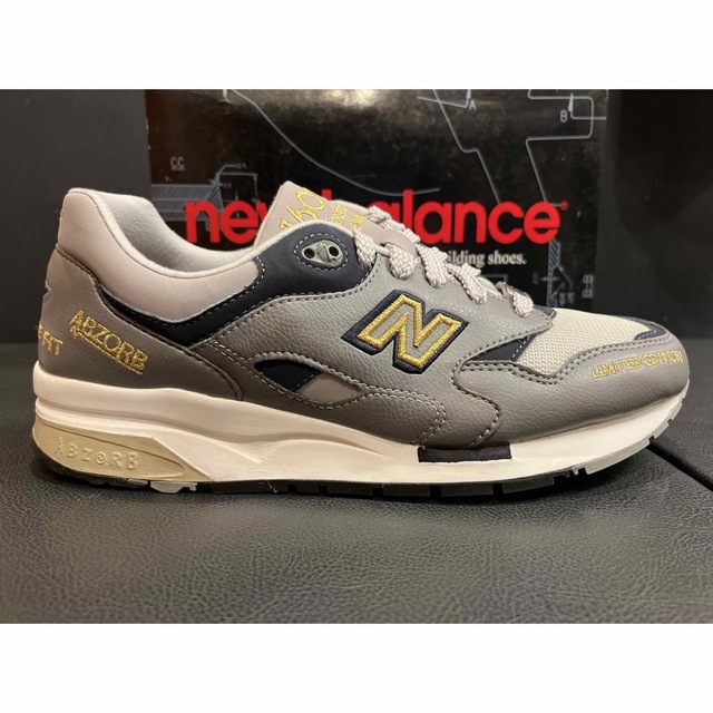 New Balance(ニューバランス)の超レア！New Balance CM1600LE メンズの靴/シューズ(スニーカー)の商品写真