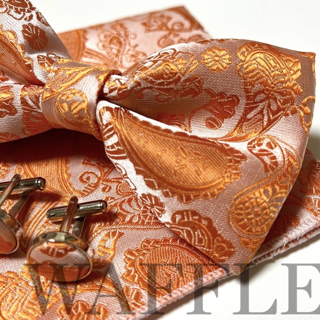 蝶ネクタイ・ポケットチーフ オレンジ ペイズリー 挙式 新郎 無地 人気 H5 メンズのファッション小物(ネクタイ)の商品写真