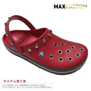 クロックス(crocs)のクロックス crocs パンク カスタム 赤 クロックバンド 22～29 新品(サンダル)