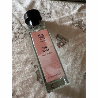 ザボディショップ(THE BODY SHOP)のTHE BODY SHOP  PINK BLUSH EDT 50ml(香水(女性用))