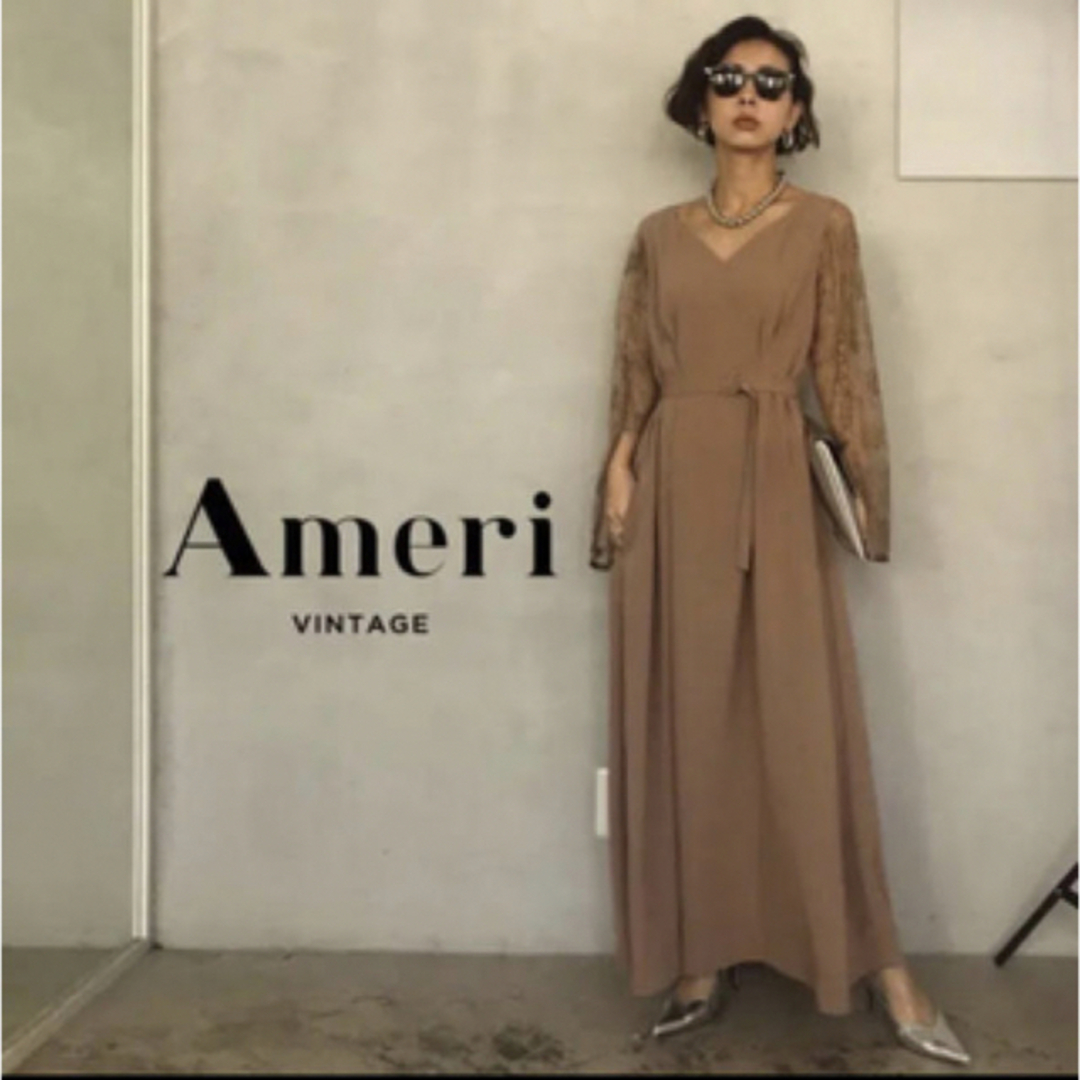 Ameri LACE SLEEVE REFINED DRESS【ベージュ】