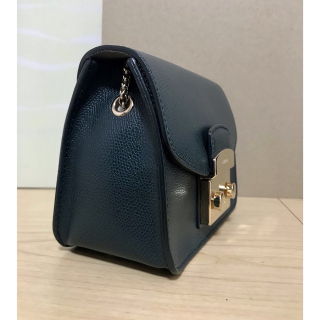 美品 FURLA フルラ メトロポリス ショルダーバッグ グリーン系