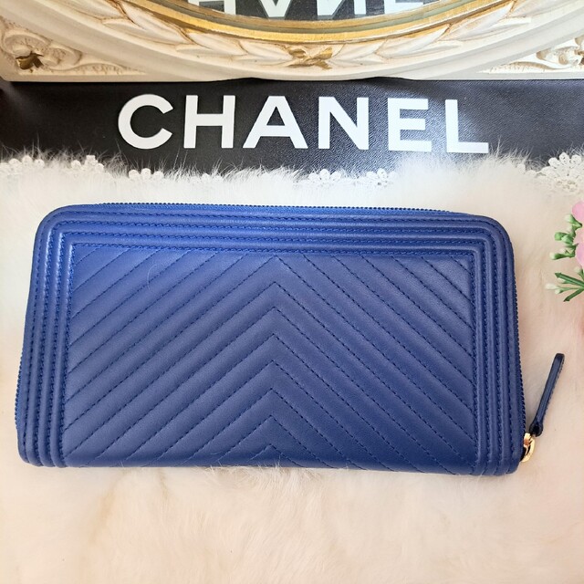 CHANEL - CHANEL 長財布 ボーイシャネル ラウンドファスナー Vステッチ