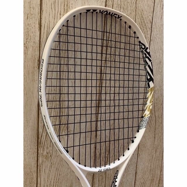 YONEX(ヨネックス)の【新品未使用】 YONEX ジオブレイク70VS  ソフトテニスラケット スポーツ/アウトドアのテニス(ラケット)の商品写真