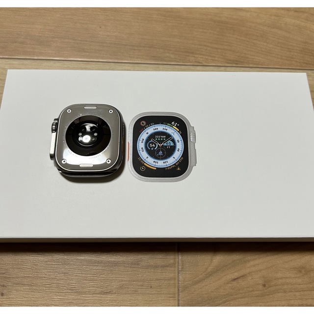 Apple Watch(アップルウォッチ)のApple Watch Ultra 49mm チタニウム ホワイトオーシャン スマホ/家電/カメラのスマートフォン/携帯電話(その他)の商品写真