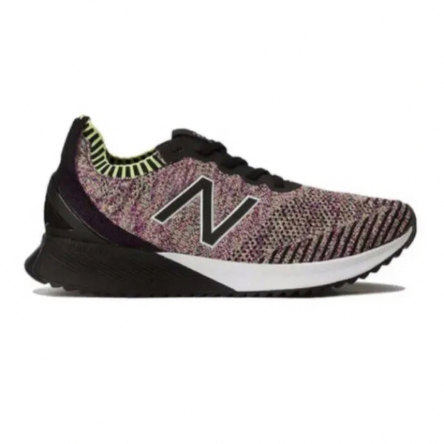 New Balance(ニューバランス)の送料無料 新品 new balance FuelCell ECHO W CM23 レディースの靴/シューズ(スニーカー)の商品写真