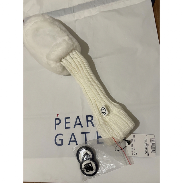 PEARLY GATES(パーリーゲイツ)のパーリーゲイツPEARLY GATE ヘッドカバー  ボア　新品タグ付き スポーツ/アウトドアのゴルフ(その他)の商品写真