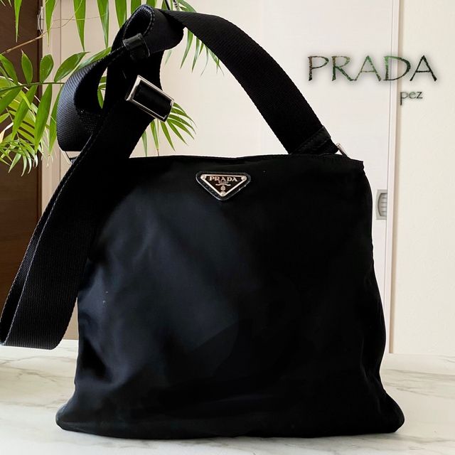 PRADA プラダ テスート ショルダーバッグ ブラック