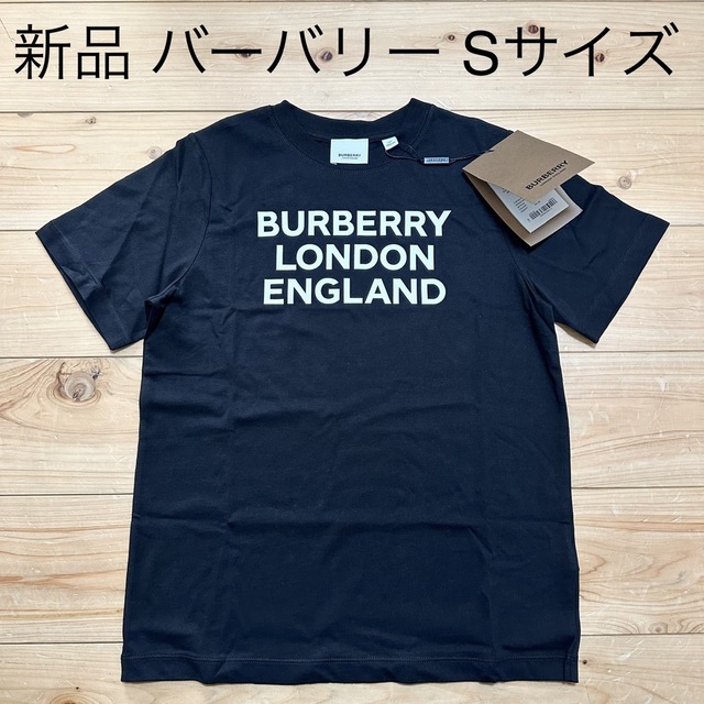 バーバリーTシャツ　レディース　新品