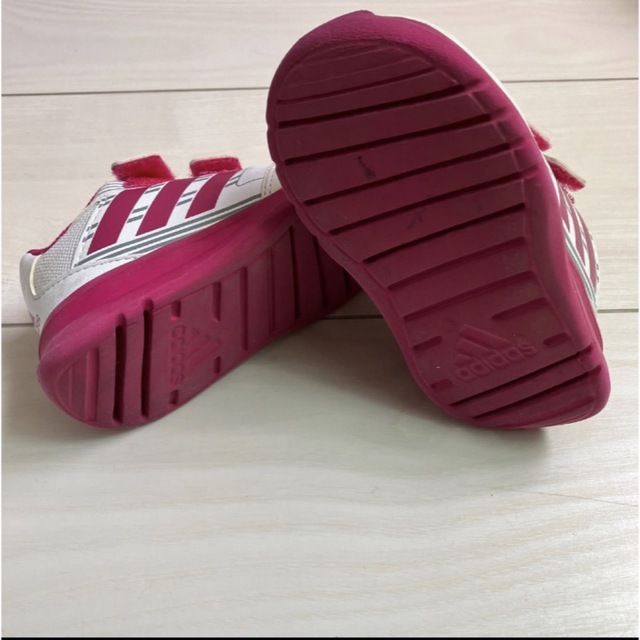 adidas(アディダス)のアディダススニーカー　13cm ベビーシューズ キッズ/ベビー/マタニティのベビー靴/シューズ(~14cm)(スニーカー)の商品写真