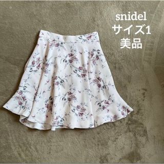 スナイデル(SNIDEL)のスナイデル ミニスカート 花柄 ピンク サイズ1 ホワイト(ミニスカート)