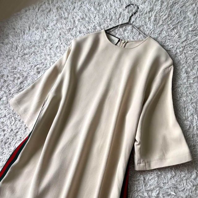 美品✨グッチ 2018モデル サイドシェリーライン 緑赤 ロングワンピース 38 美品✨グッチ 2018モデル サイドシェリーライン 緑赤 ロングワンピース 38