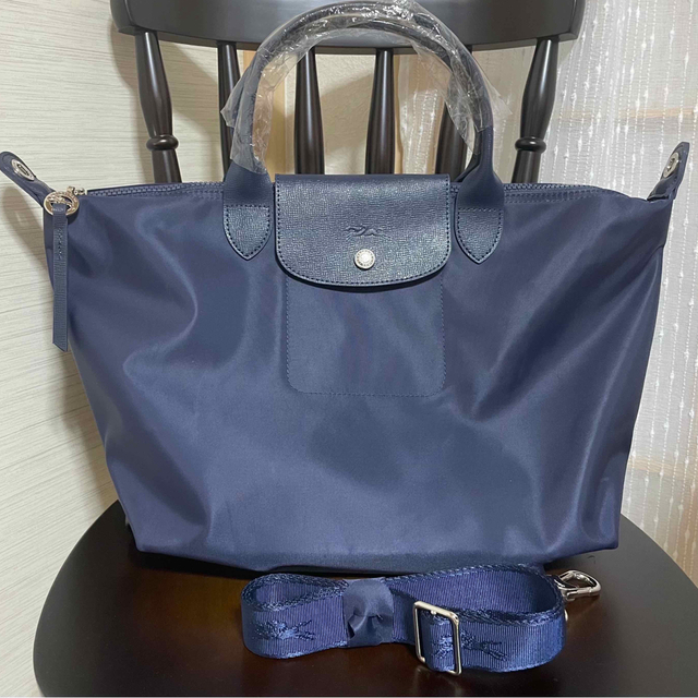 LONGCHAMP(ロンシャン)の【新品】LONGCHAMP プリアージュ・ネオ 再新デザイン　ネイビー レディースのバッグ(ショルダーバッグ)の商品写真