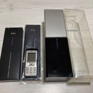 エヌティティドコモ(NTTdocomo)のドコモ docomo プレミニ Premini so213i 携帯電話 シルバー(携帯電話本体)