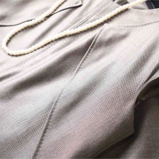 レディース新品同様❗️MaxMara 【最高級白タグ】落ち感美しい 美