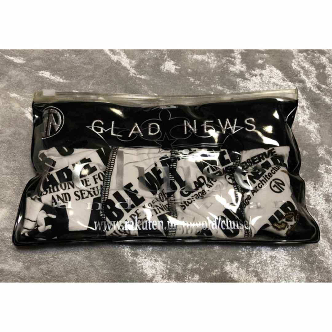 GLAD NEWS(グラッドニュース)の【新品】GLAD NEWS 総柄ボクサーパンツ 白×黒 メンズのアンダーウェア(ボクサーパンツ)の商品写真