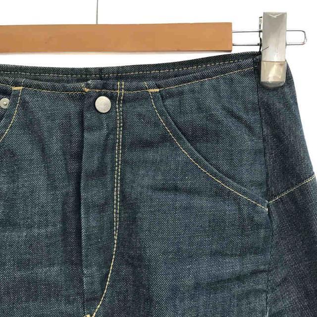 Levi's(リーバイス)の【美品】  Levi's / リーバイス | チュニジア製 ユーロ 立体裁断 隠しリベット シンチバック デニム ワイド ロング スカート | XS | インディゴ | レディース レディースのスカート(ロングスカート)の商品写真