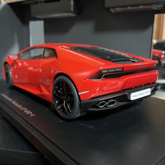 未展示品 オートアート 1/18 ランボルギーニウラカンLP610-4の通販 by