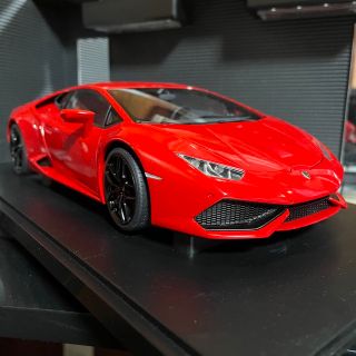未展示品 オートアート 1/18 ランボルギーニウラカンLP610-4の通販 by