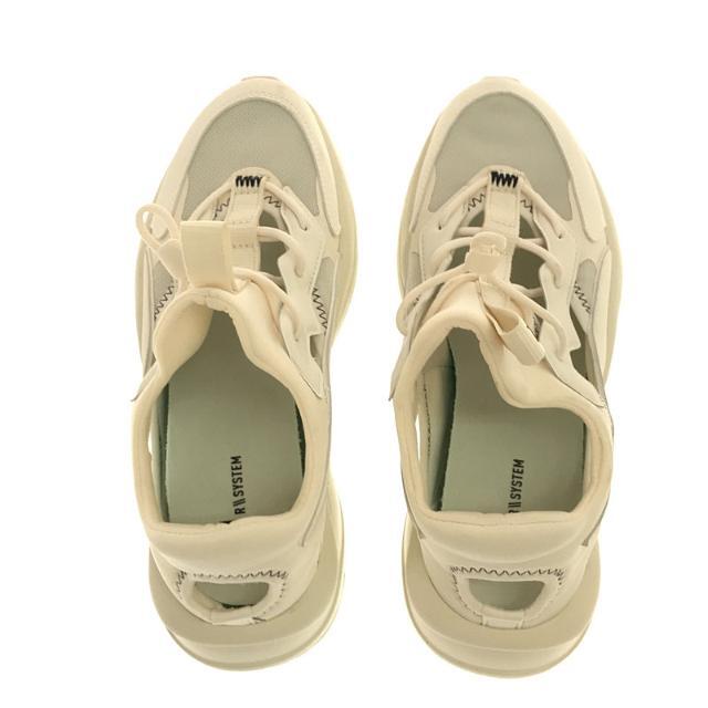 PUMA(プーマ)のPUMA / プーマ | PUMA for emmi 限定品 RS-CurveMules W スニーカー ダッドサンダル | 25 | ホワイト | レディース レディースの靴/シューズ(サンダル)の商品写真