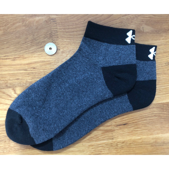 UNDER ARMOUR(アンダーアーマー)の新品アンダーアーマーUNDER ARMOUR メンズソックス4足セット111 メンズのレッグウェア(ソックス)の商品写真