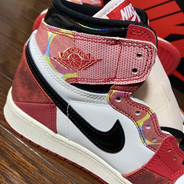 NIKE(ナイキ)のNIKEナイキaj1エアジョーダン1 AirJordan1スパイダーマン レディースの靴/シューズ(スニーカー)の商品写真